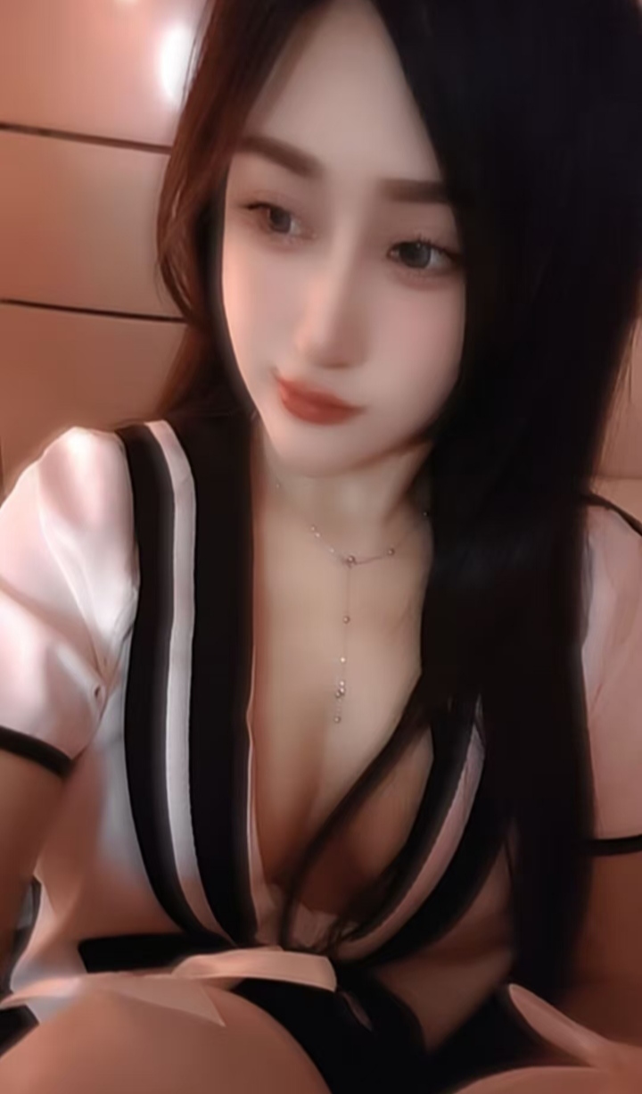 美艳服务系小姐姐柔柔