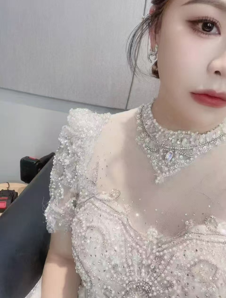 江岸丰润美御姐希希