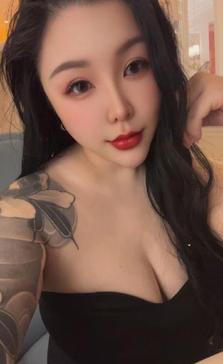 丰乳肥臀热辣御姐95