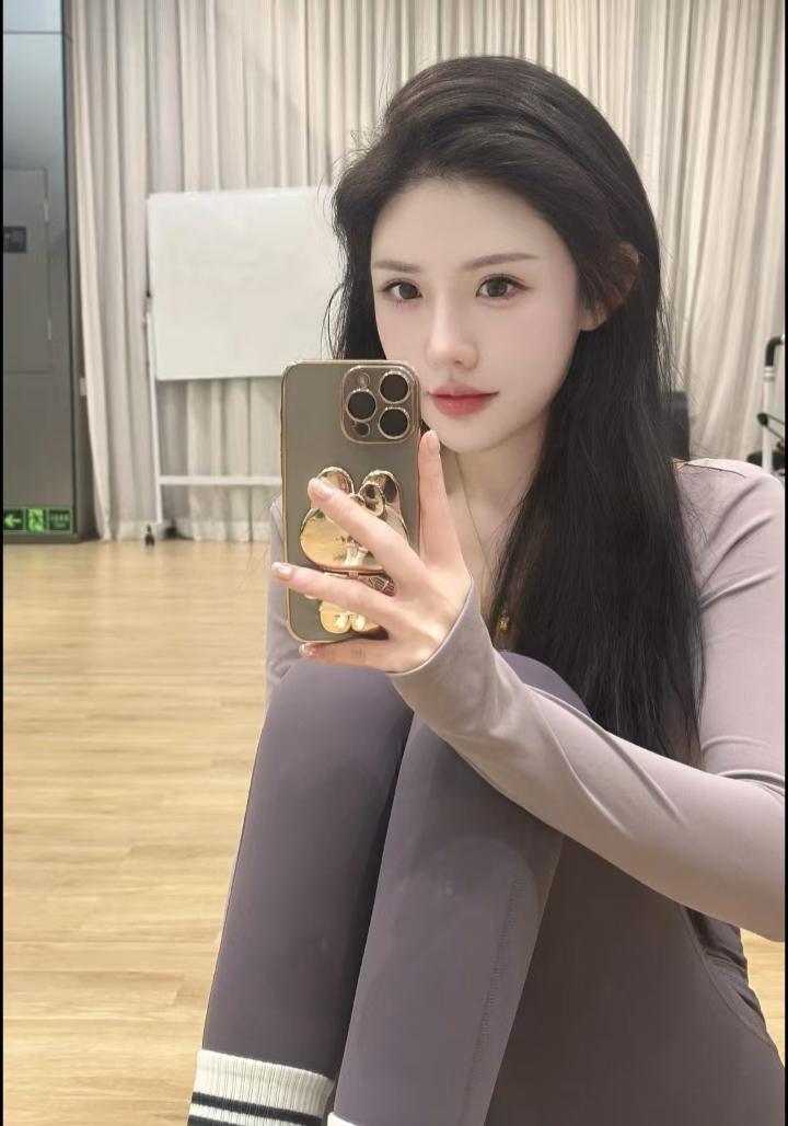 兼职瑜伽嫩弟小芳