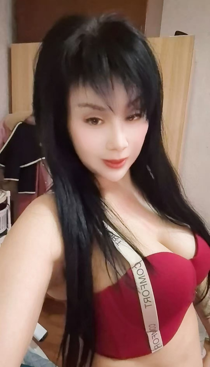 爆乳少妇南方姐姐