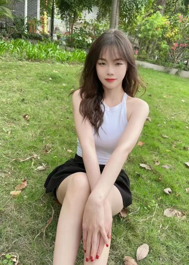 长腿眼镜妹小狐狸