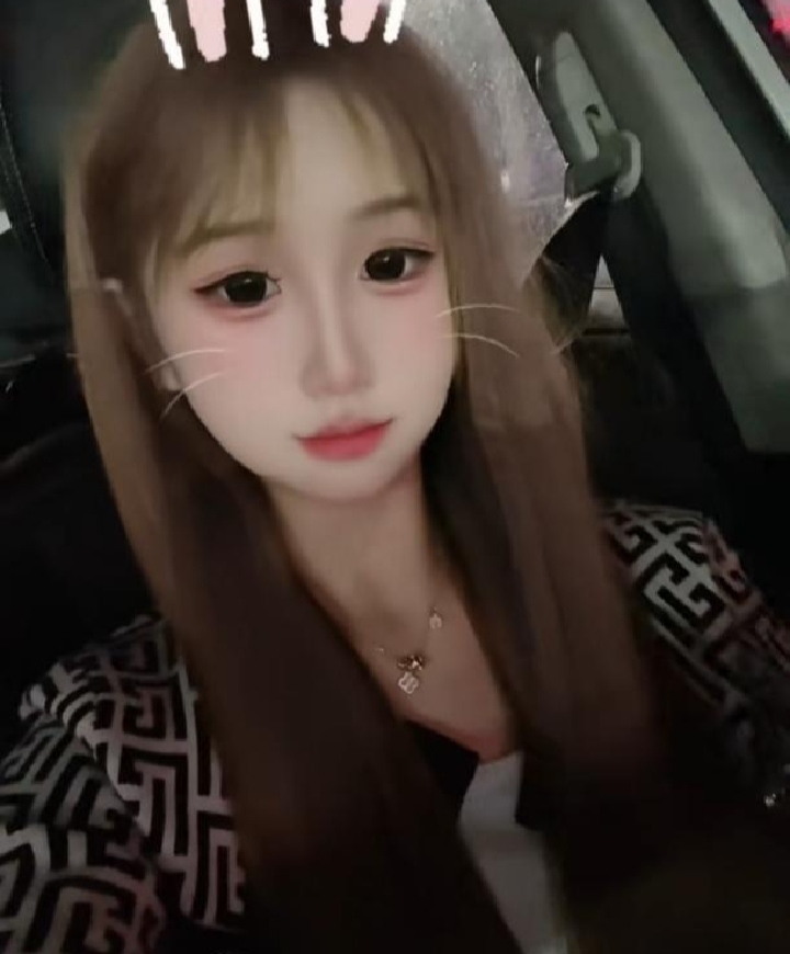 蜀山兼职小甜妹