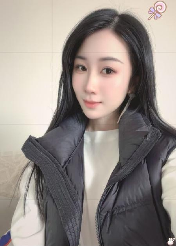 崇川颜值小少妇