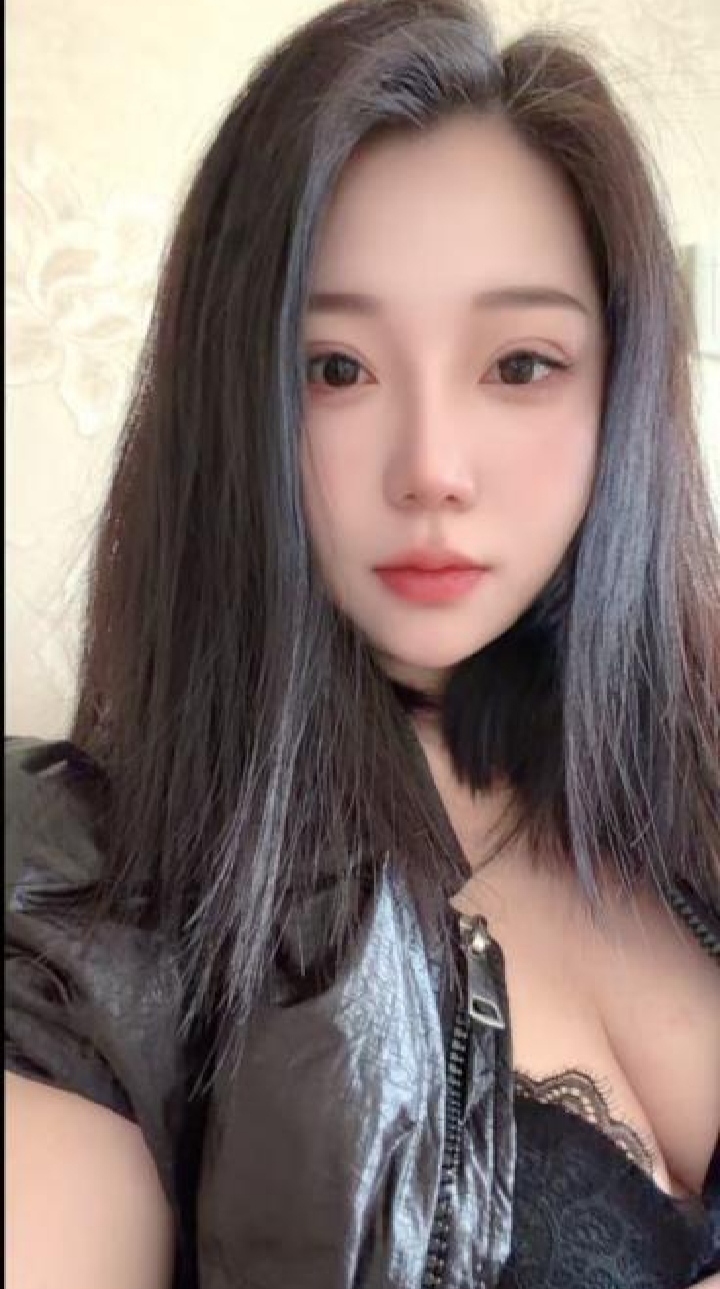 丰满热辣湖南小少妇