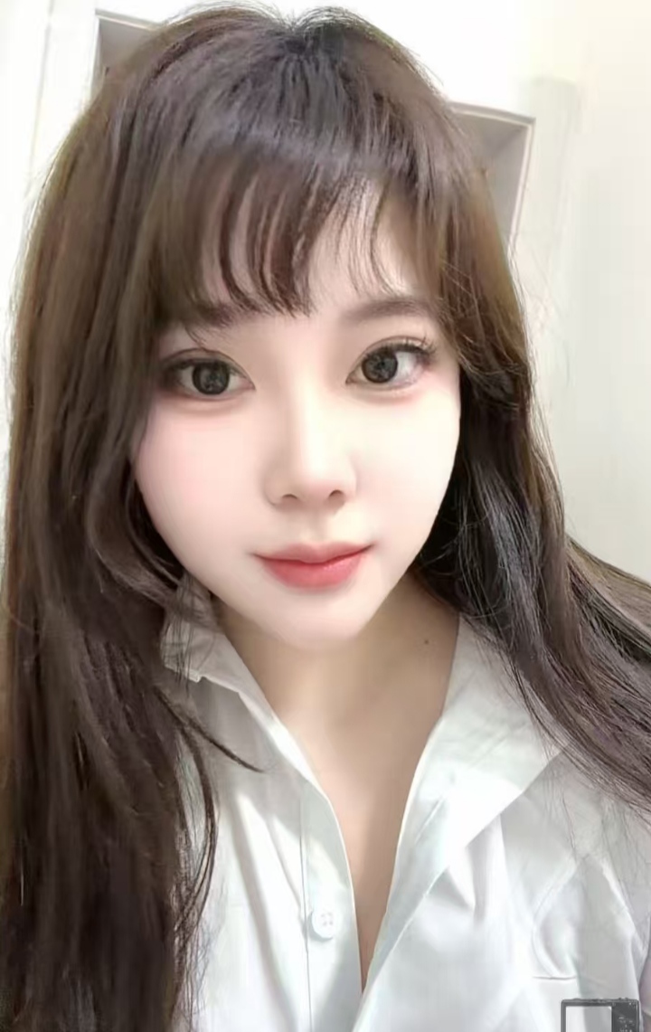 秦淮美臀大长腿辣妹