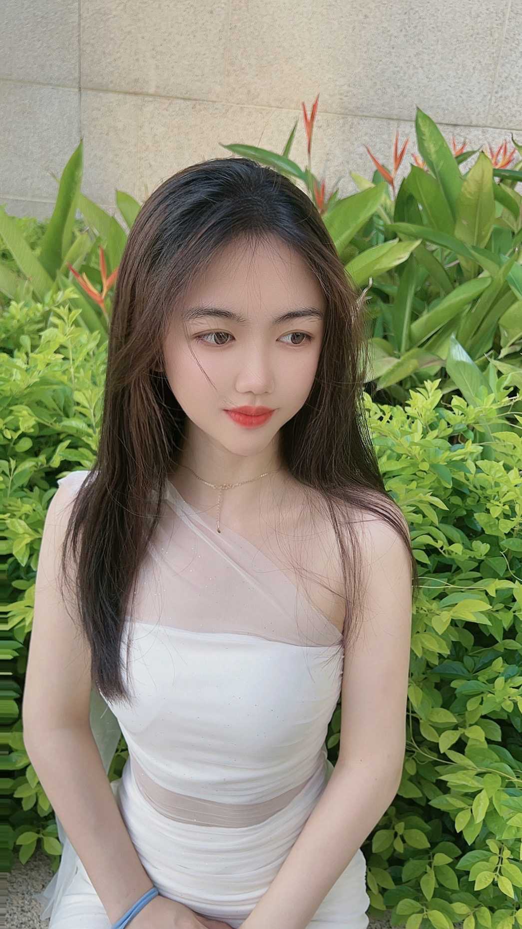 大学生兼直 3点粉 梅花园小小 女友般的感觉