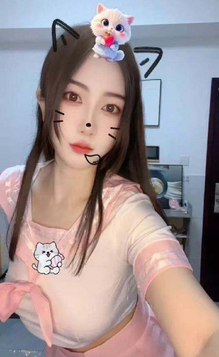 上城白嫩大波妹