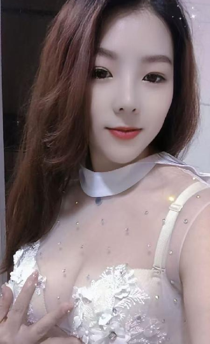 大肉弹欲女榨汁机