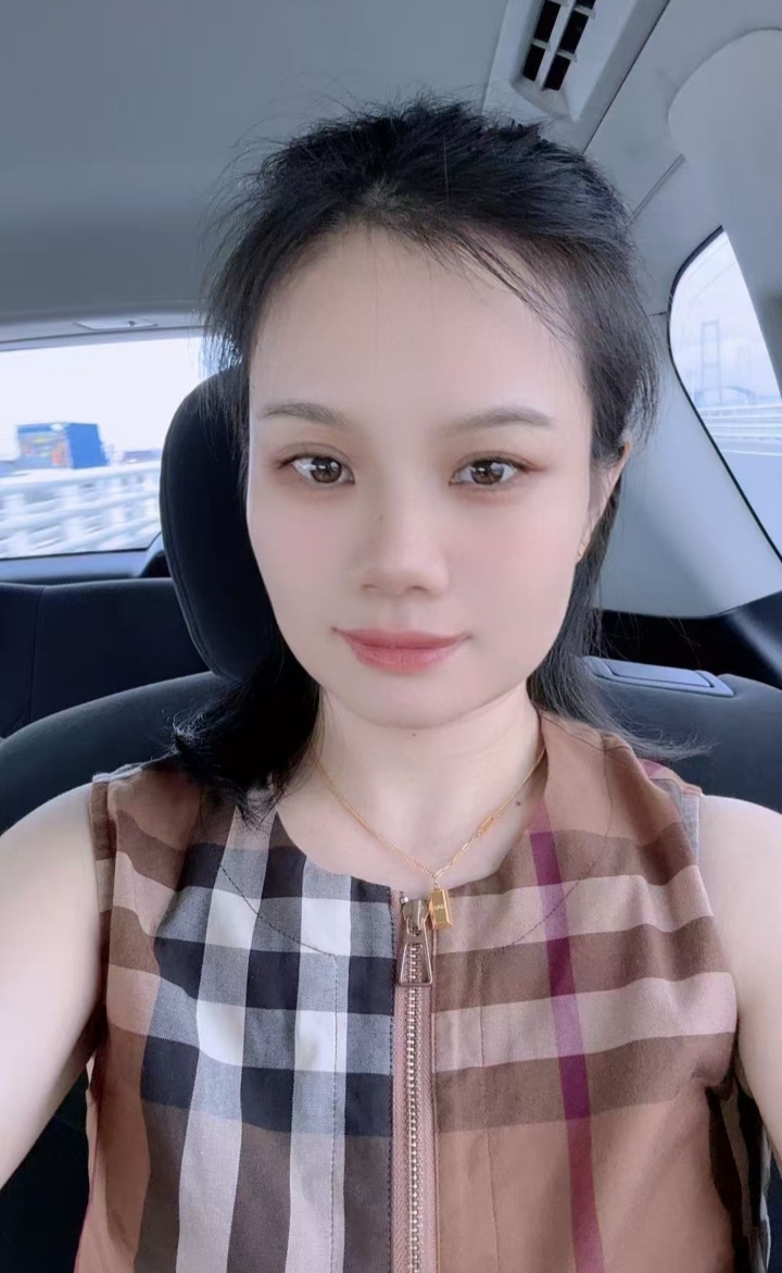 宝安服务系小姐姐鑫鑫