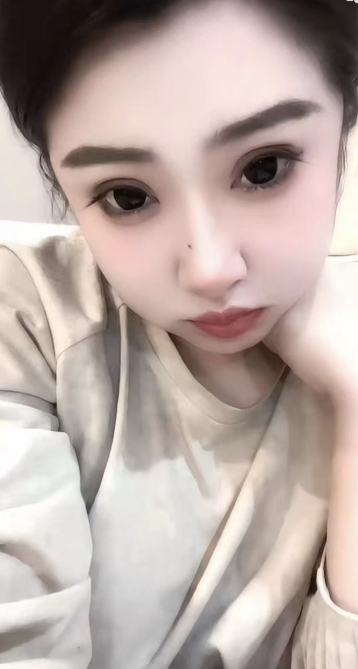 于洪呆萌小公主