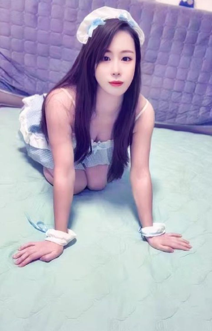 萧山情趣黑丝媚娇娘