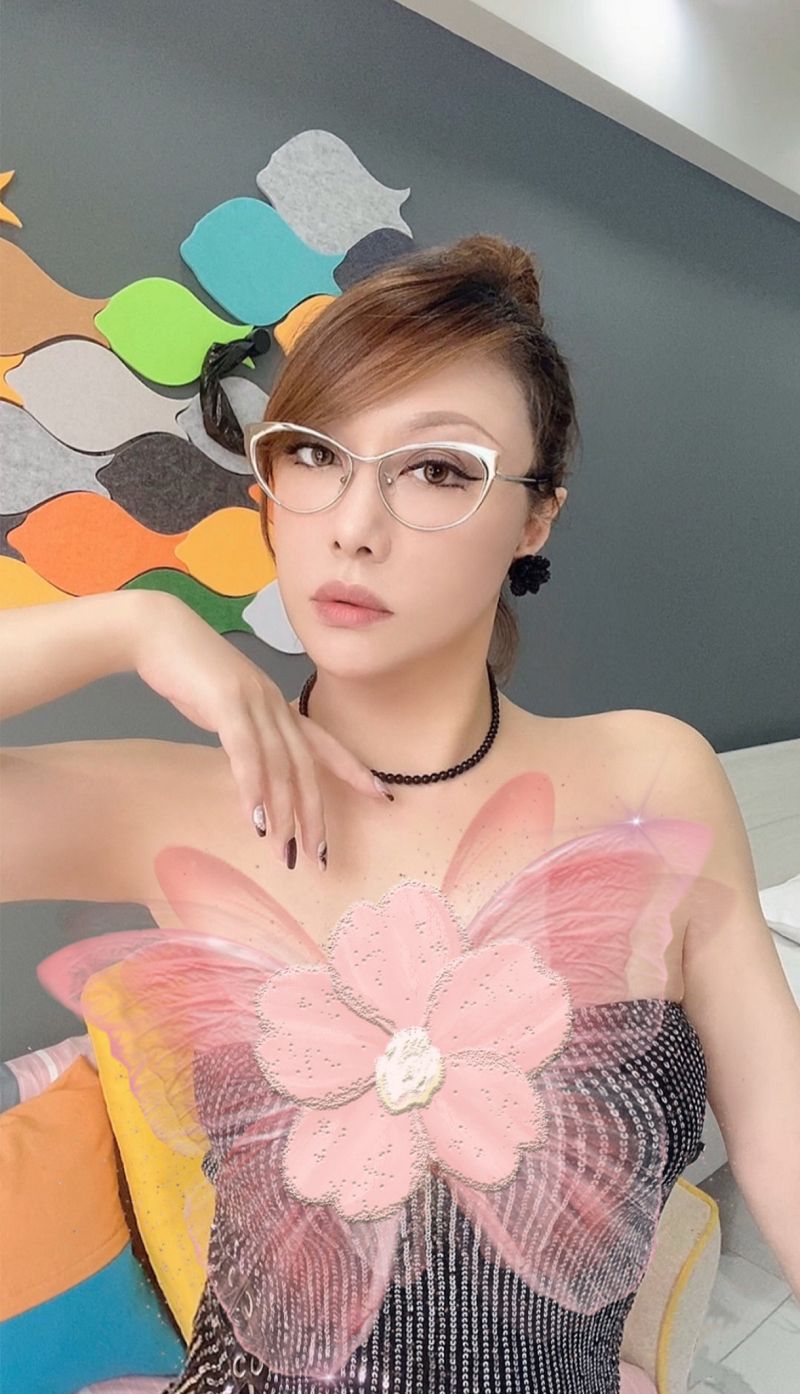 越秀北京路璐瑶 语文老师范 高冷御姐 一字马大长腿