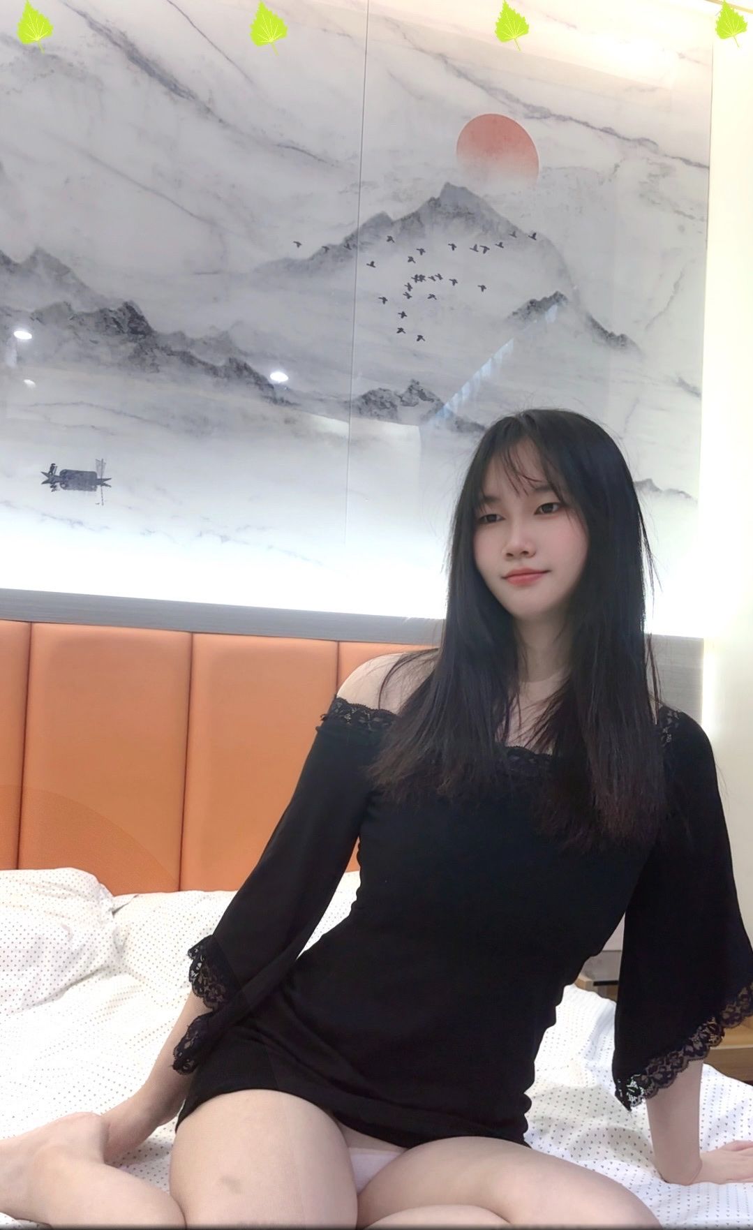 白云永泰小爱 06年三点粉嫩 会夹 小蛮腰筷子腿