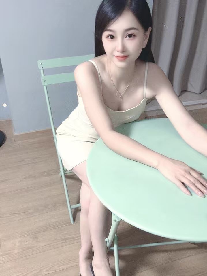 天河车陂涵涵 精品小蛮腰，极品炮架子 激情四射让你双腿发软