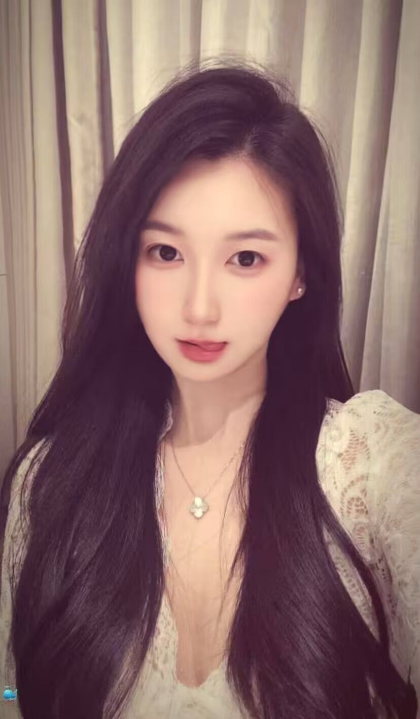 坐标北京，主播兼职，喜欢的加微信私聊