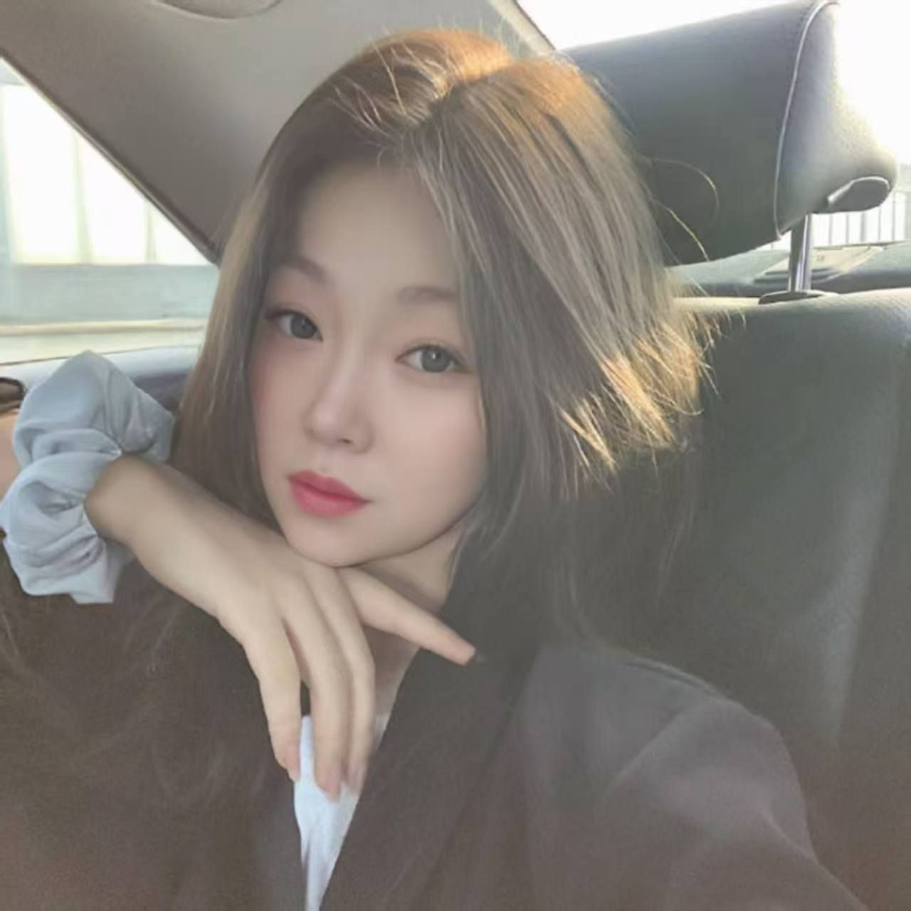 幽默风趣，身材火辣，服务一流的气质妹纸让人迷恋