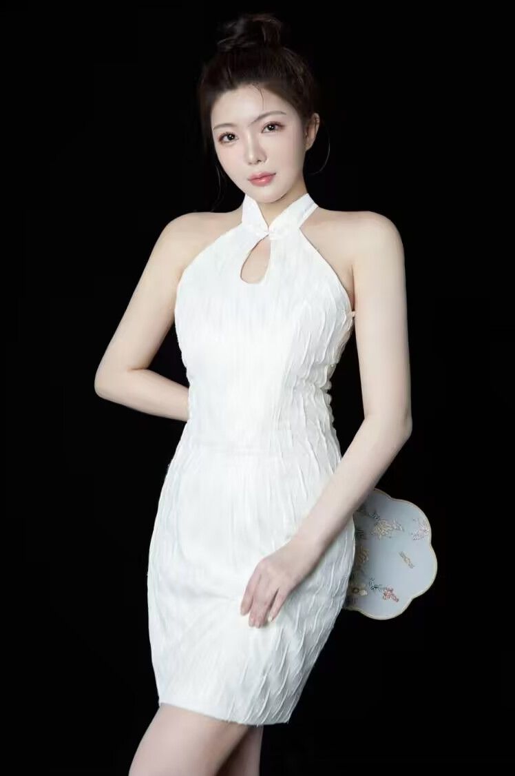 坐标上海，模特兼职，喜欢的加我微信联系