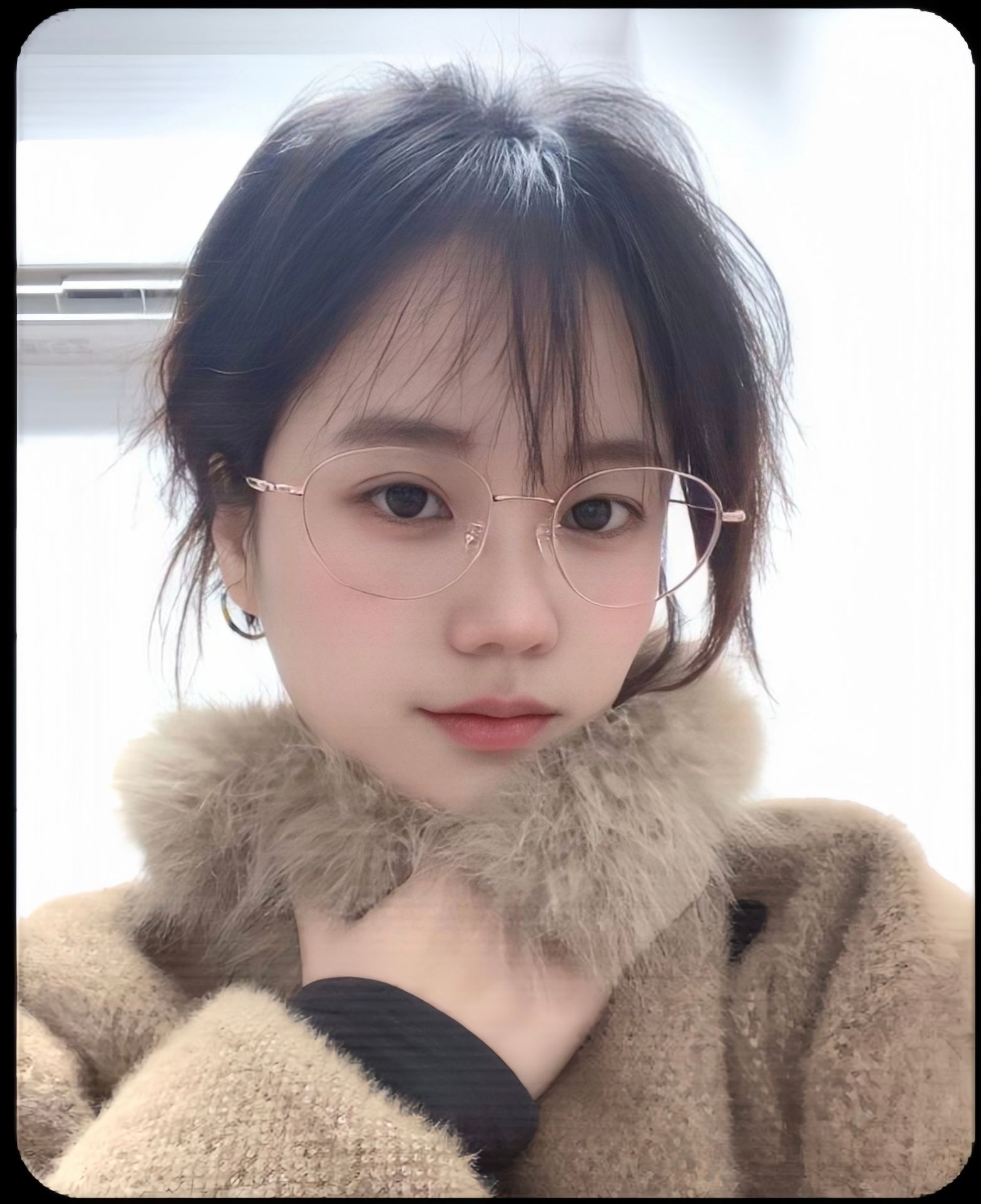 东站05后嫩妹贝仙儿