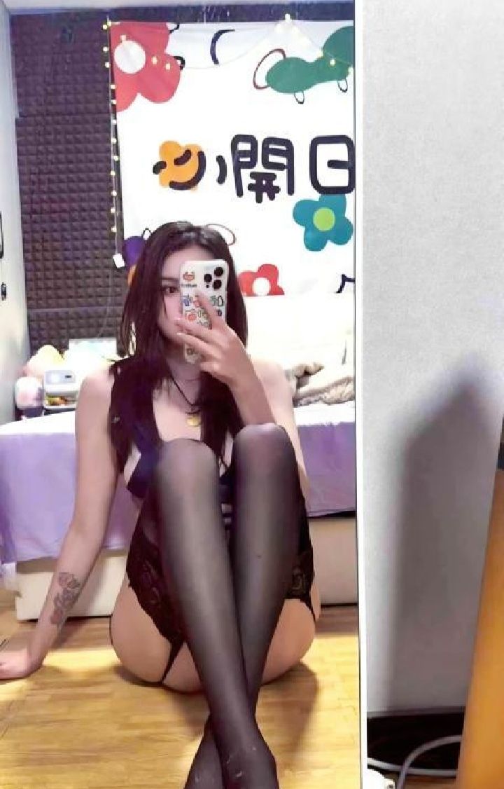 上城异域风情大奶妹