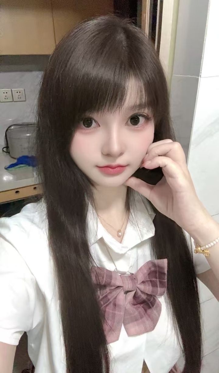 坂田白嫩甜妹闹闹