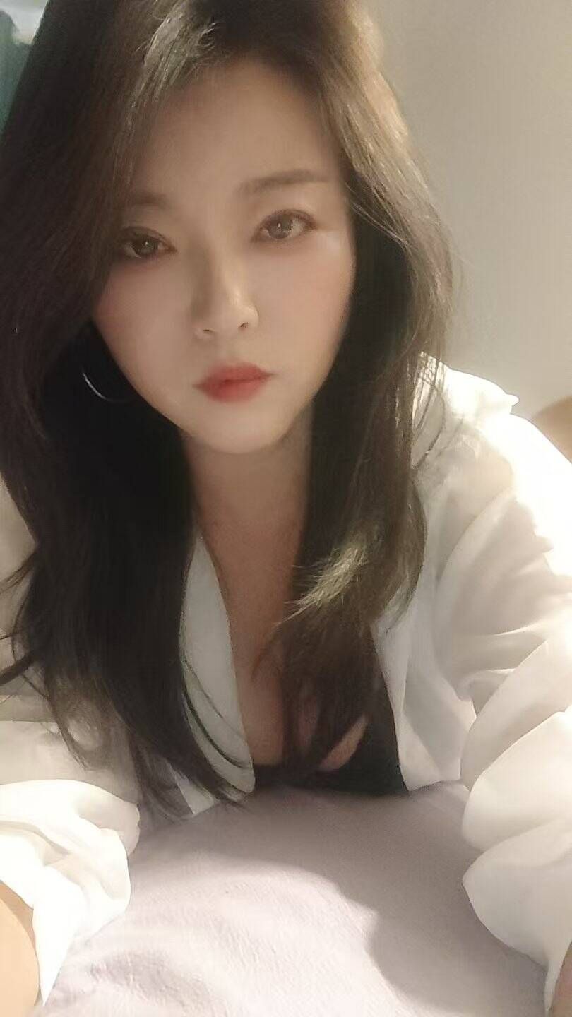 松江区风sao少妇栀子语茉