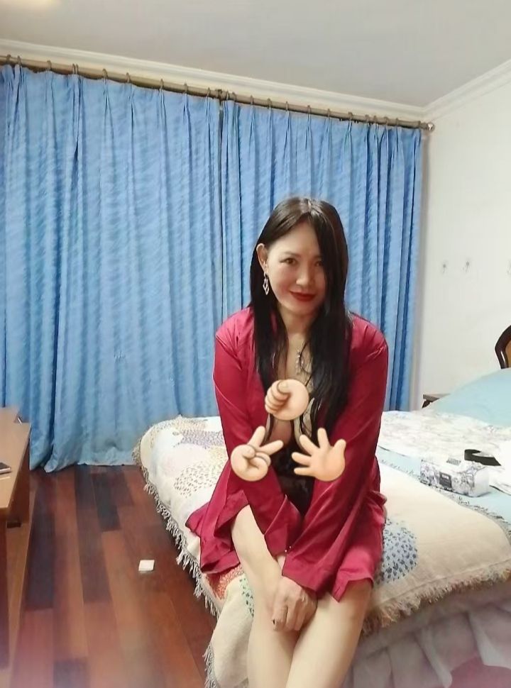 闵行风Sao少妇莫琳