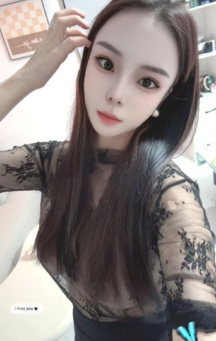 大胸南乔老师水床服务