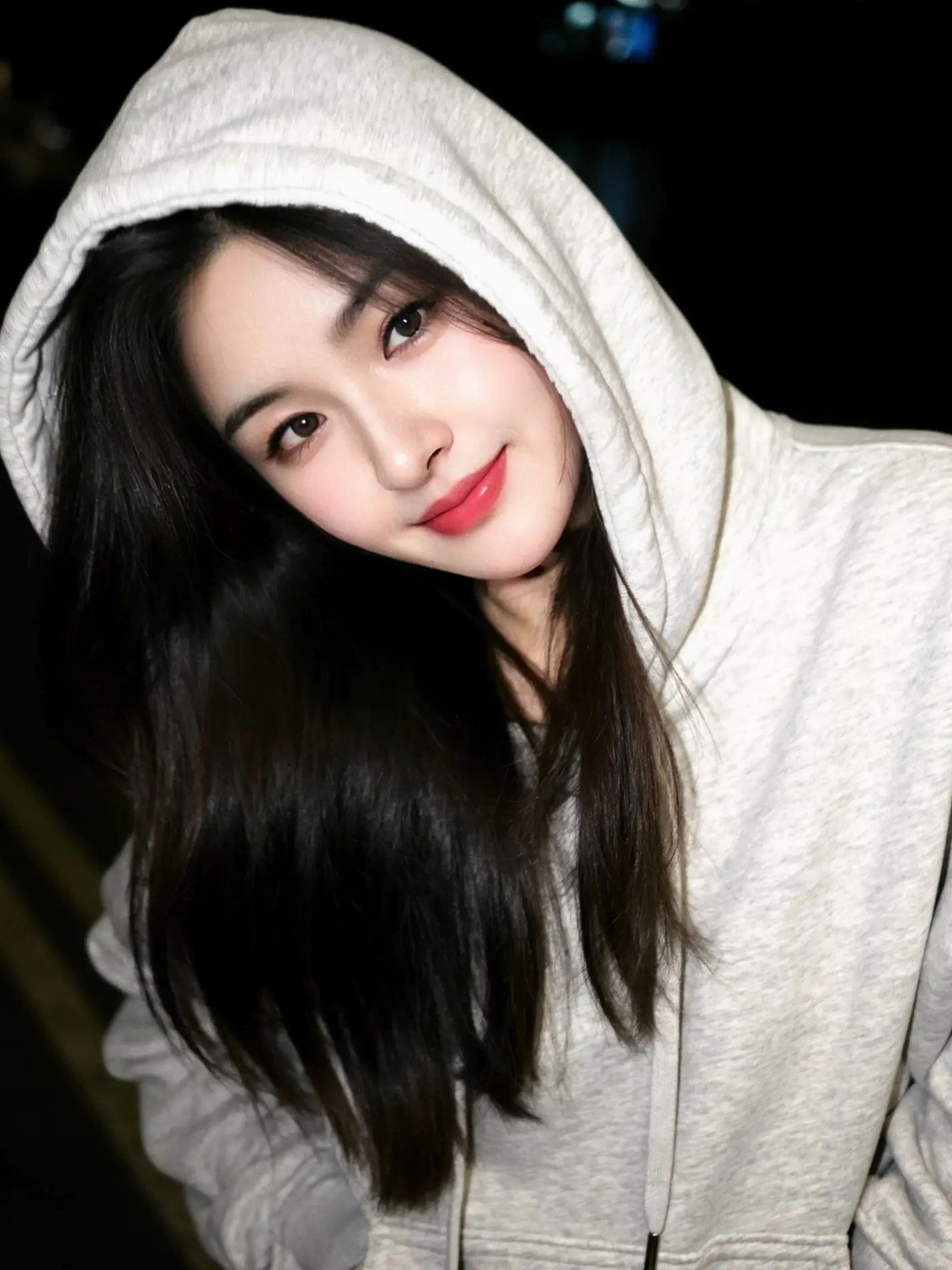 真诚，可盐可甜，御姐，应该