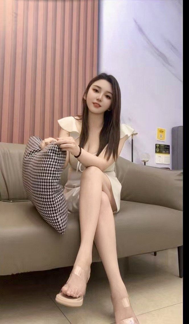 白云泡泡 高档会所头牌自做 热情开放 服务好