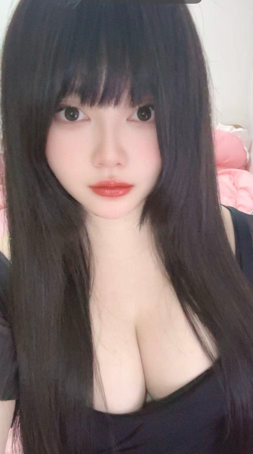 白云小公举 微微胖型 热情大方 亲切不做作 温润多汁