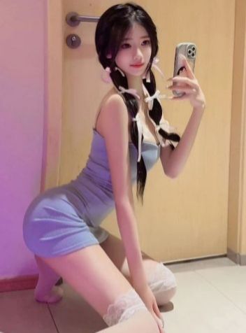 白虎萝莉粉嫩兼职学生