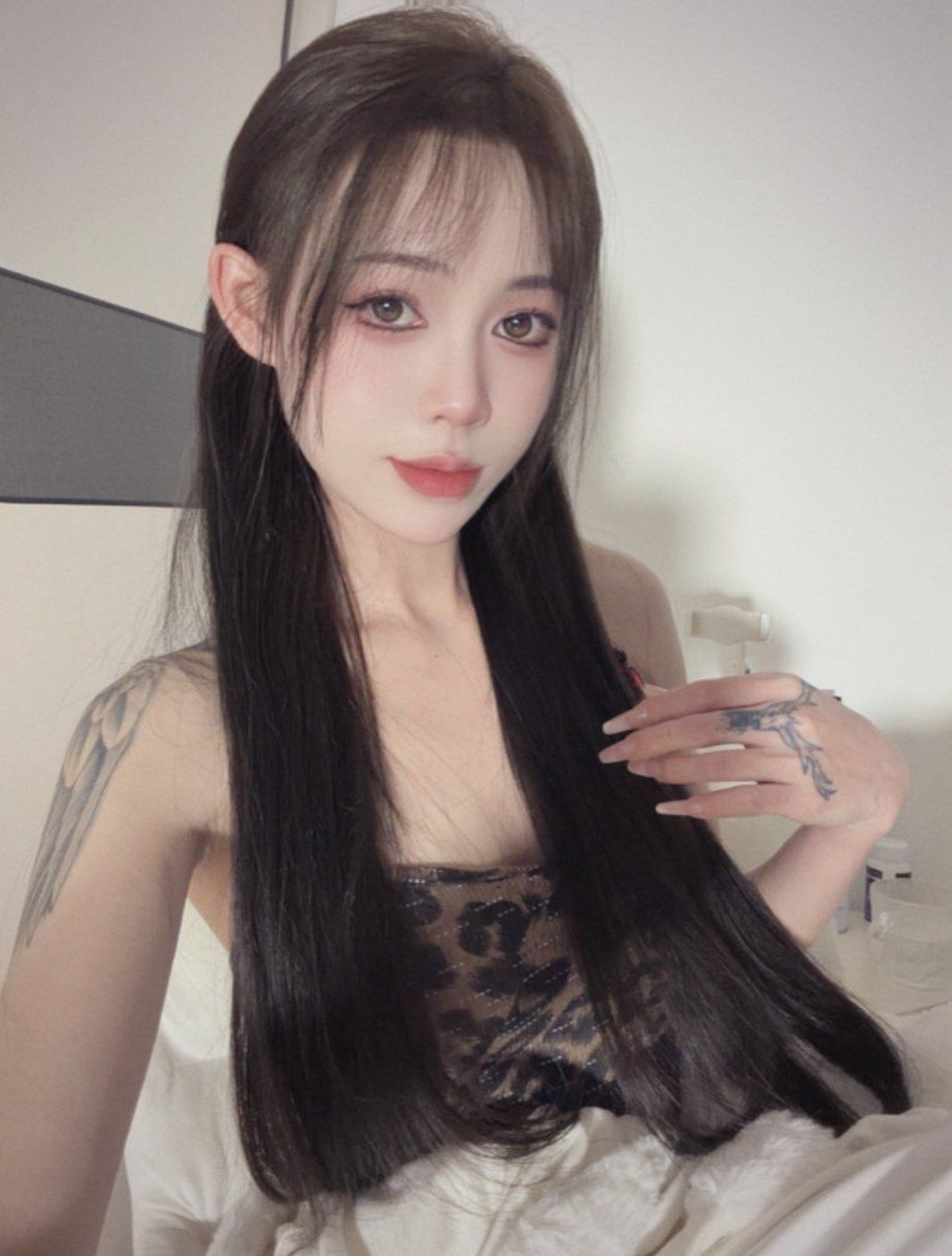 花都彤彤 纹身很可爱 干起来特别有感觉