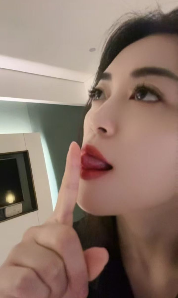 吴中美艳御姐苏苏