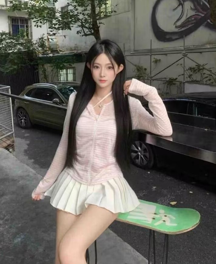 坐标北京，偶尔兼职，喜欢的加微信私聊