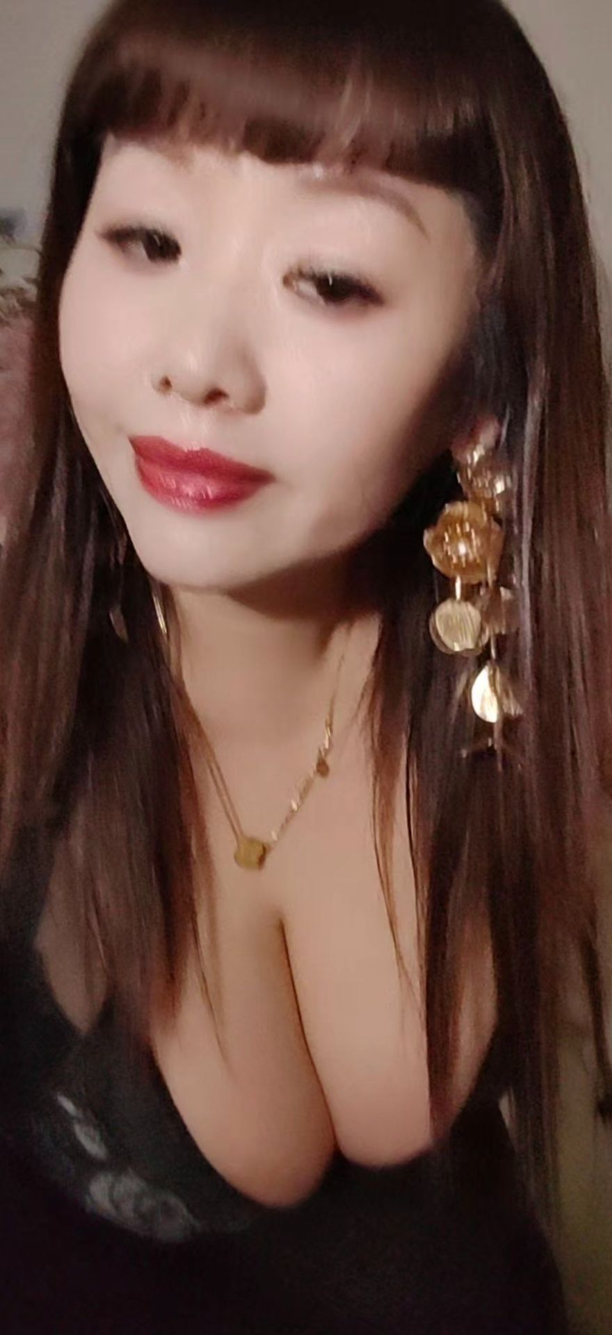 越秀五羊丽丽 卸货极品熟女 技巧熟练态度好 风韵犹存