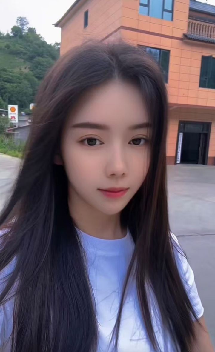 西青纯欲甜妹晴晴