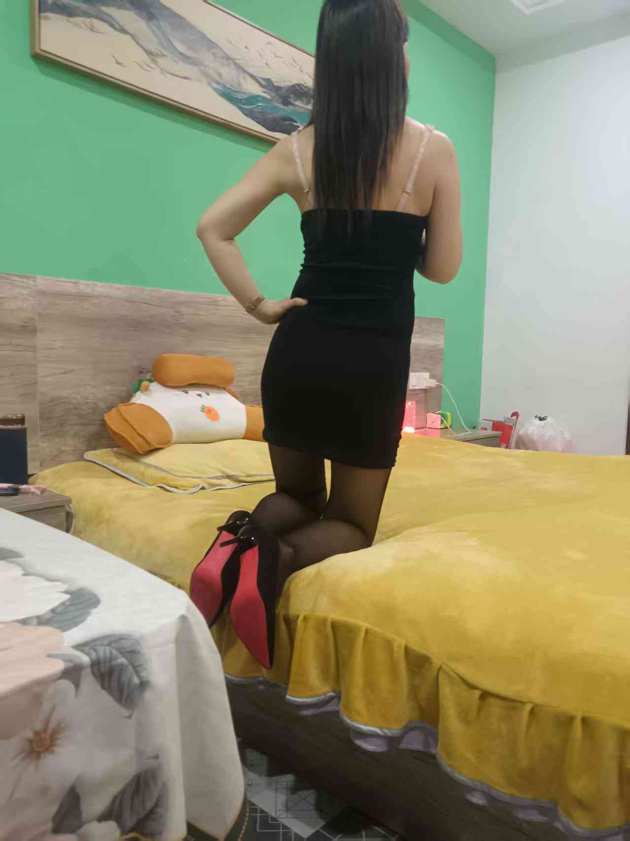 靠谱良家妹子干着爽