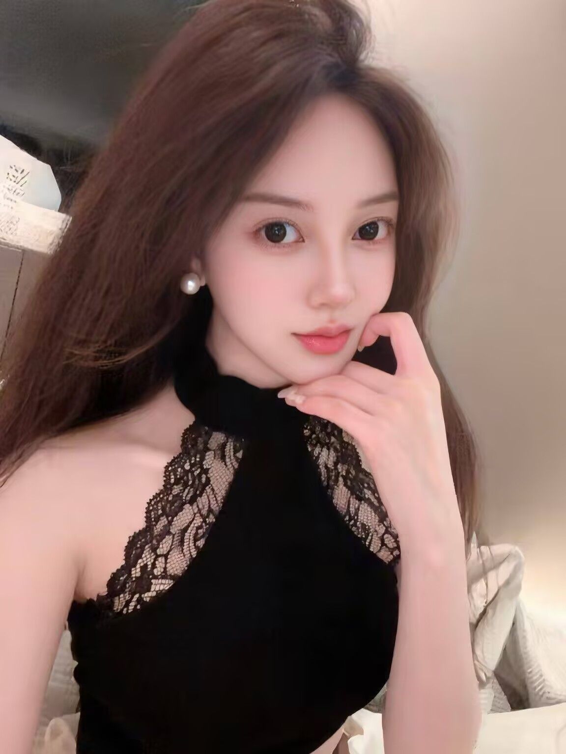 坐标北京，主播业余兼职，喜欢的加微信聊