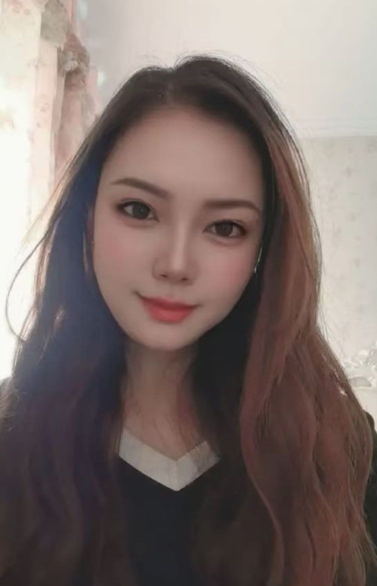 小穴会夹的sao姐