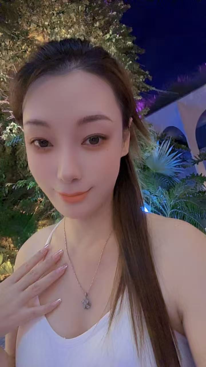 番禺大石朵朵 会喷水 很贴心前后洗的很仔细 福务也用心