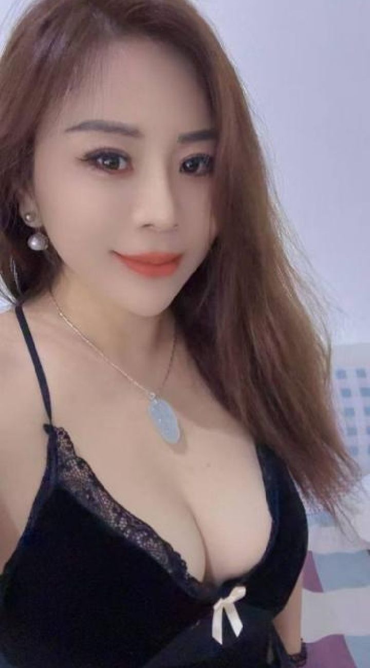 热辣风Sao大奶姐姐