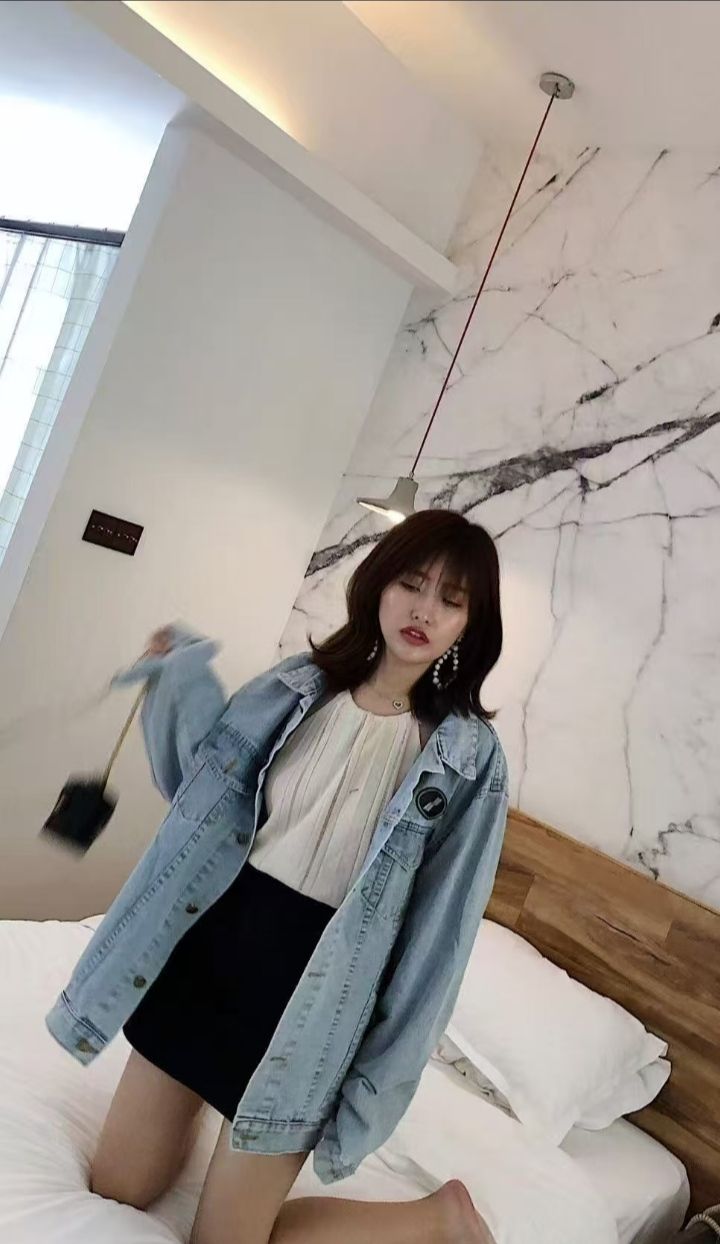 热辣短发御姐合子