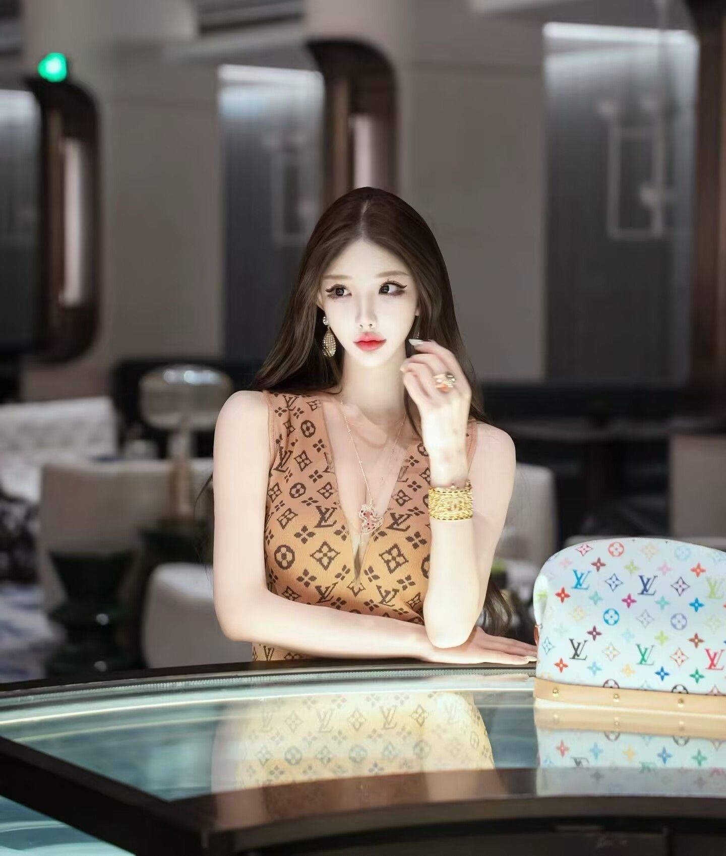 坐标杭州，名媛模特，喜欢的加微信私聊