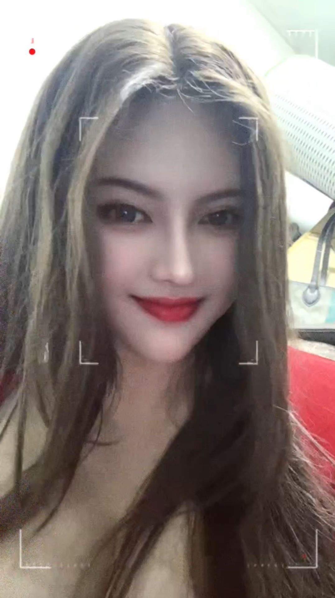 广州天河深圳福田都有房 新疆中俄混血 又粉又小蝴蝶b