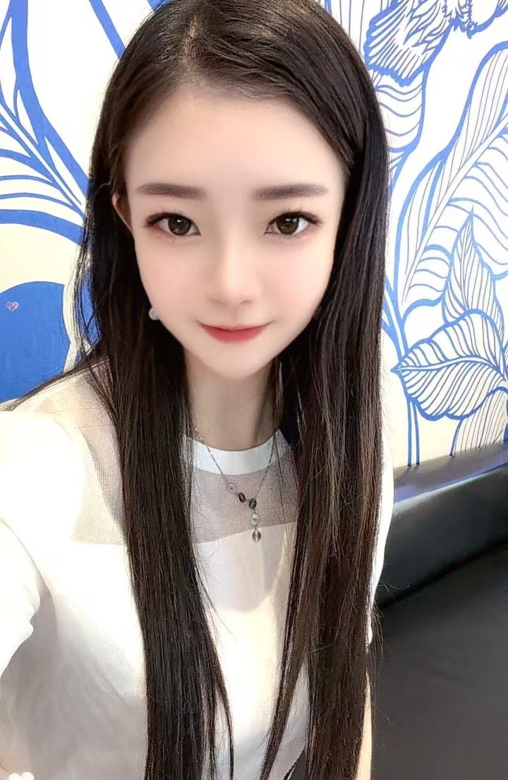 布吉丰润甜妹九月