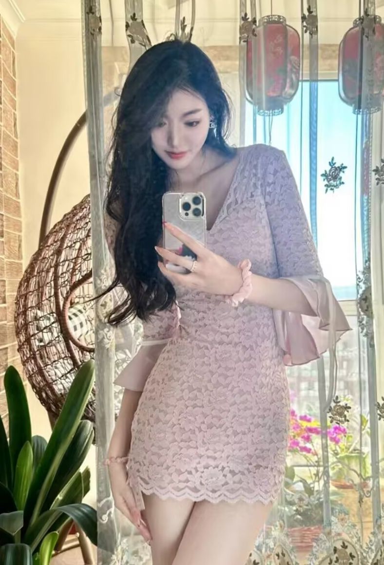 坐标北京，极品模特180cm, 喜欢的加微信私聊