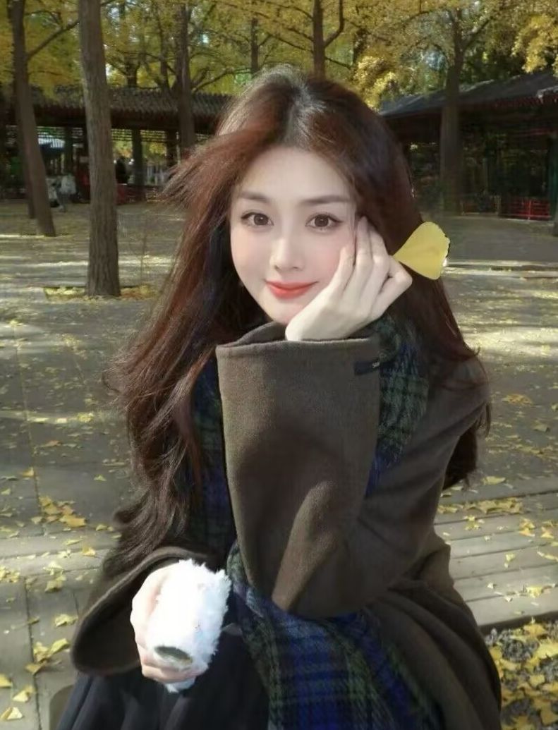 坐标深圳，偶尔兼职，喜欢的加微信私聊