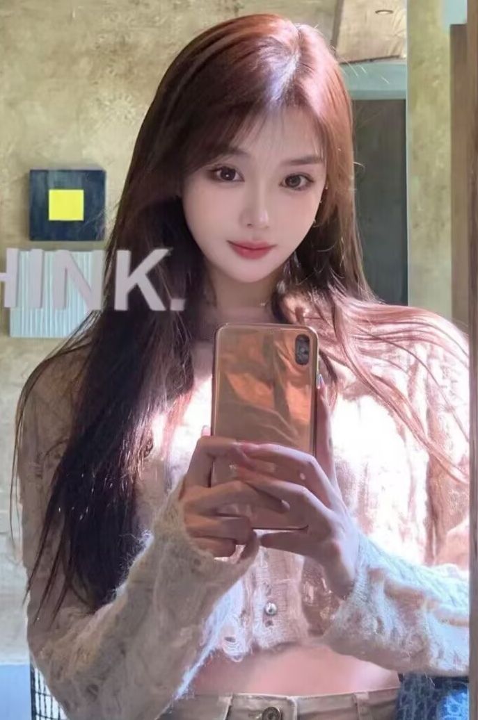 坐标深圳，偶尔兼职，喜欢的加微信私聊