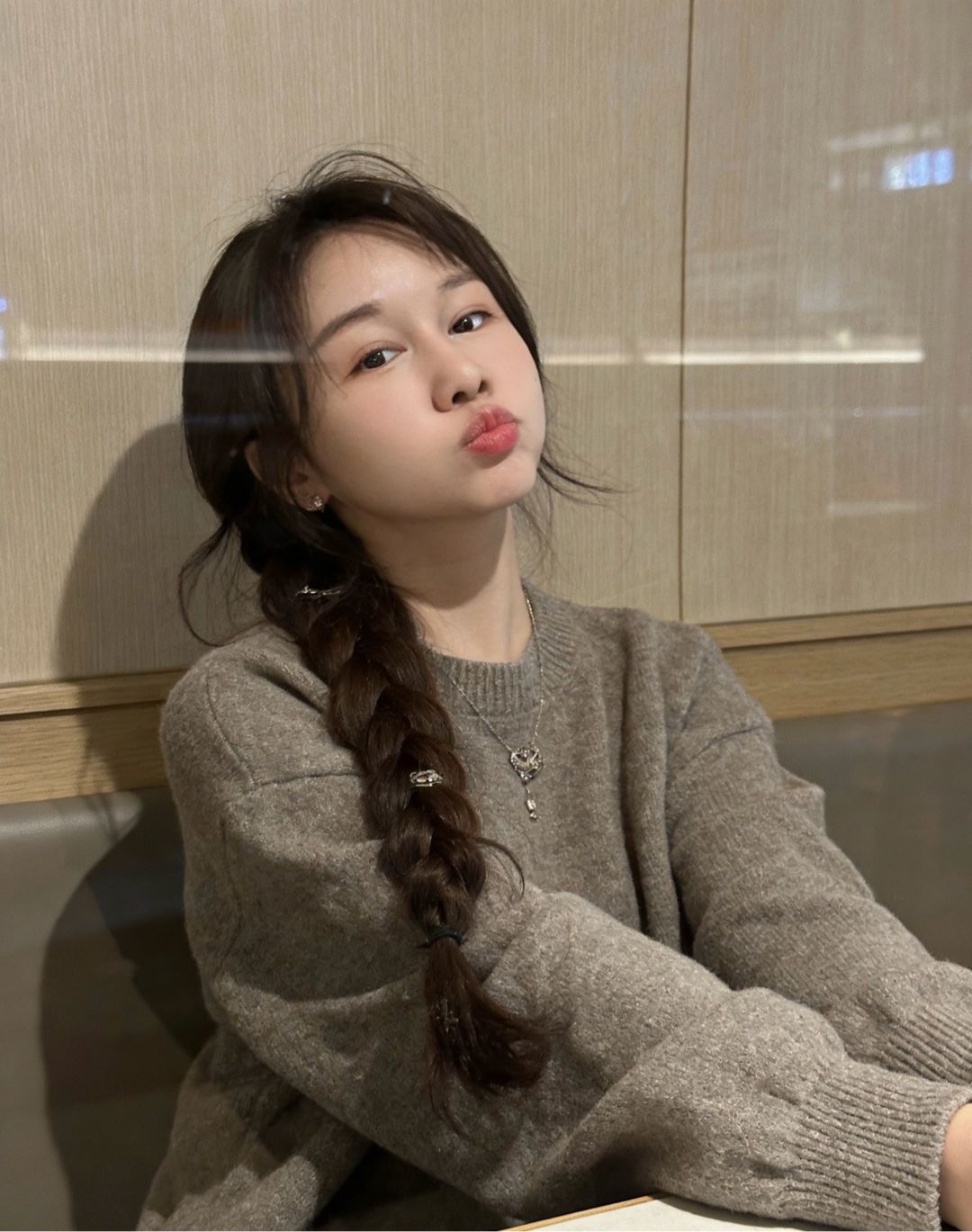 越秀北京路七月 腰细不肥，前凸后翘，兼直，主业医美